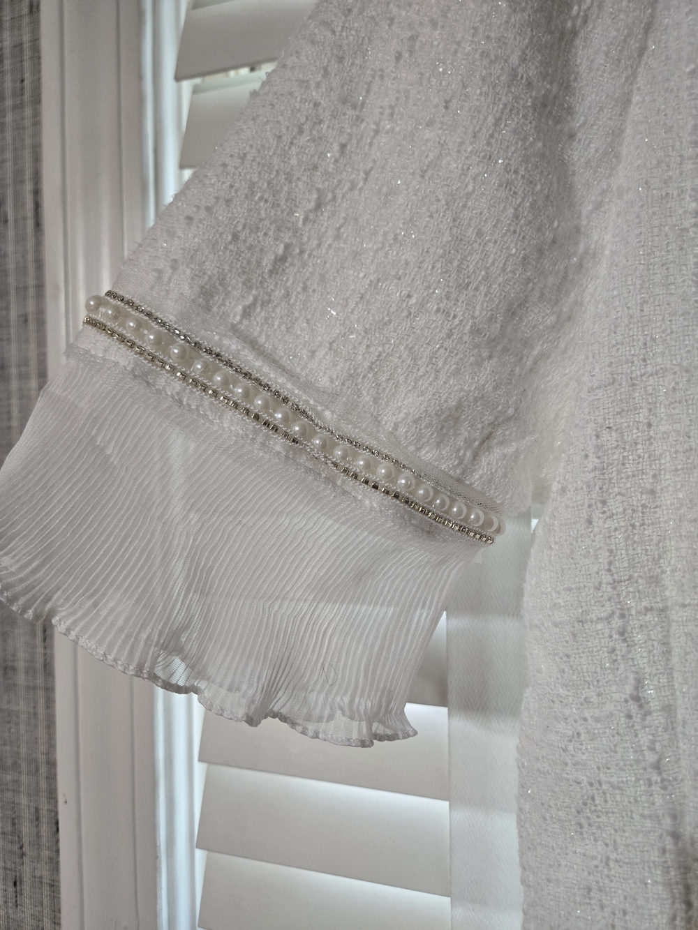NWOT Elegant White Tweed Midi Dress with Black Ribbon Detail and Pearl Trim - Picture 6 of 7